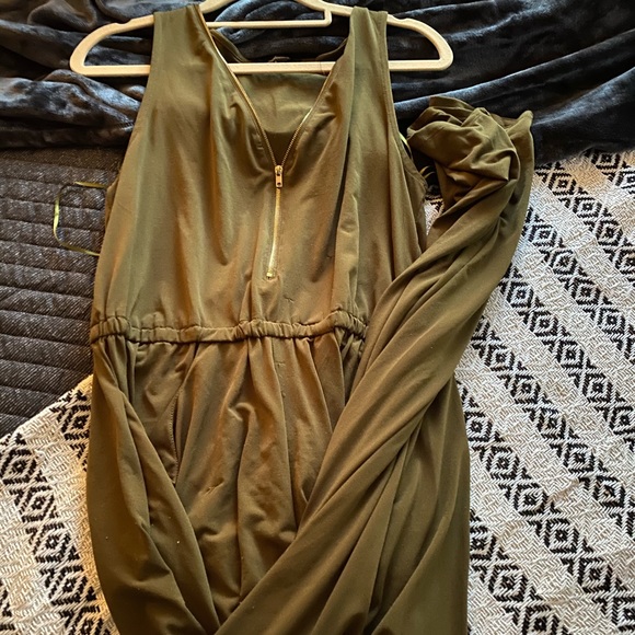 Jumpsuit - Picture 1 of 1